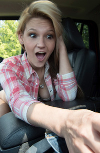 Hitchhiker Hope Harper Is Fucked In Car