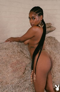 Nyla - Black Boobs Pictures