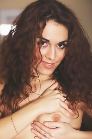 Natural Curly Eva Kane
