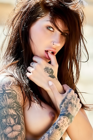 Glamour Babe Lena Klahr With Sexy Tattoos