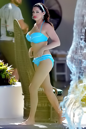 Kelly Brook In Blue Bikini