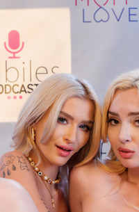 Hottest Girlfriends In Threesome Porn