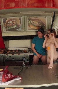 Bigtit Scarlett Jones Gets Fucked In Cafe