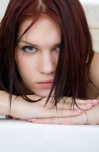 Nude Teen Felicia Vina Taking Bath