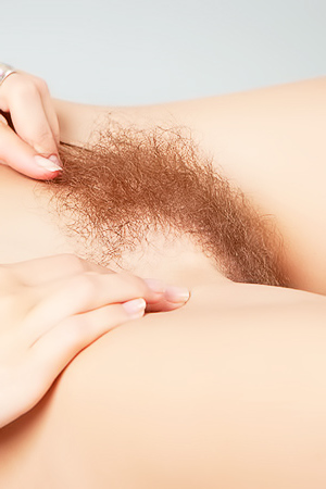 French Dennie with redhead hairy pussy