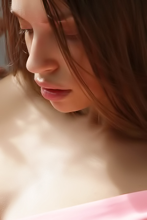 Elins Breathless Escape Into Sensual Delights