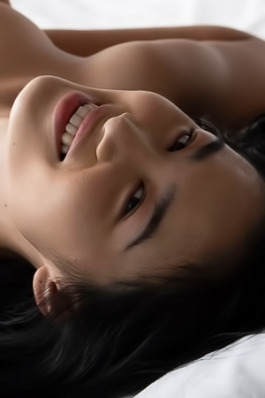 Riding the edge of ecstasy, Kahlisa invites pleasure in