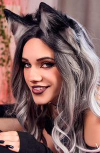 Porn With Cosplaying Babe Rose Caarter